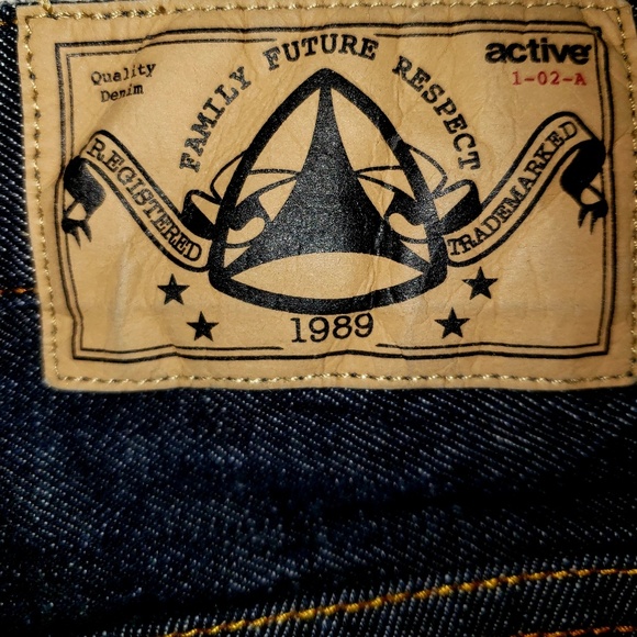 Active Relaxed Narrow Fit Jeans Size 28 - Picture 5 of 6